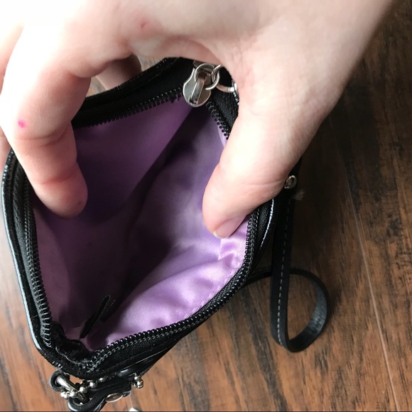 Coach wristlet - Picture 3 of 4